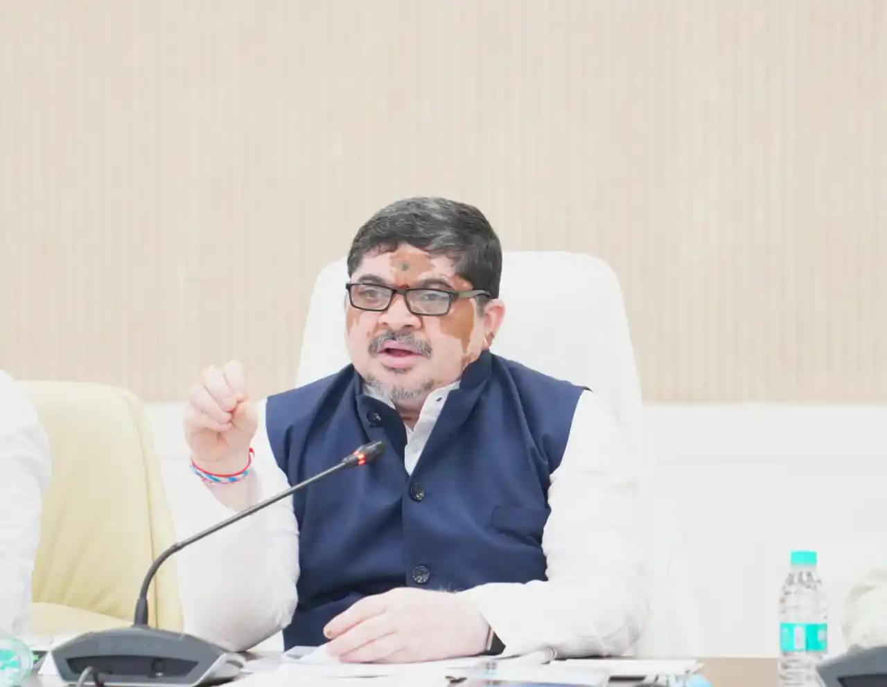 రహదారి భద్రతా నిధుల నిర్వహణపై సమగ్ర మార్గదర్శకాలు: మంత్రి పొన్నం