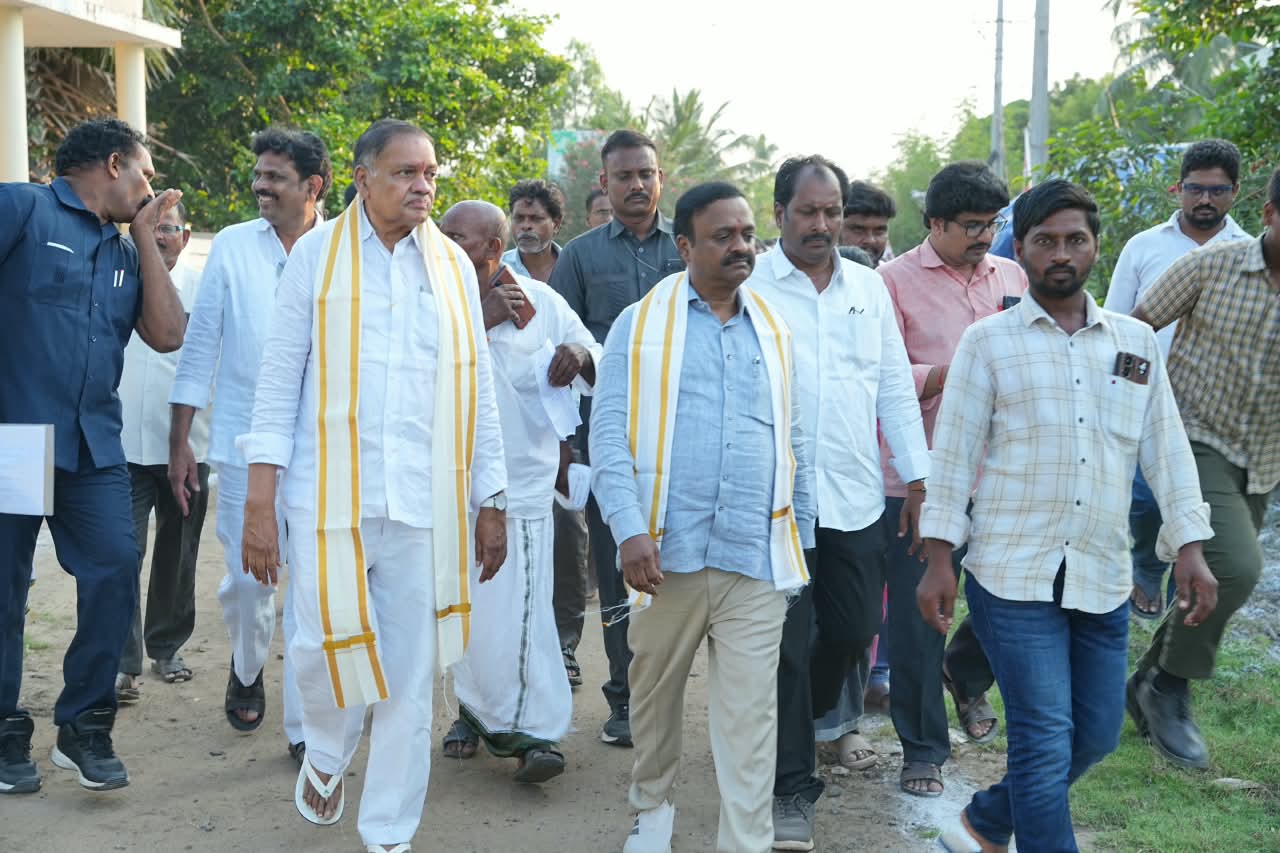రూ.90 లక్షల సాస్కి నిధులతో ప్రధాన రహదారి నిర్మాణానికి శంకుస్థాపన