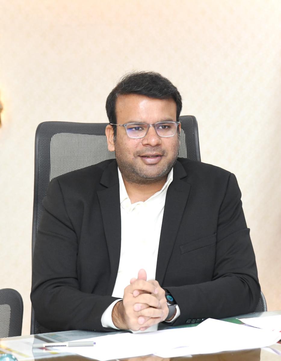 ఓటర్ స్లిప్పుల పంపిణీని త్వరగా పూర్తి చేయాలి: జీవీఎంసీ కమిషనర్ కేతన్ గార్గ్