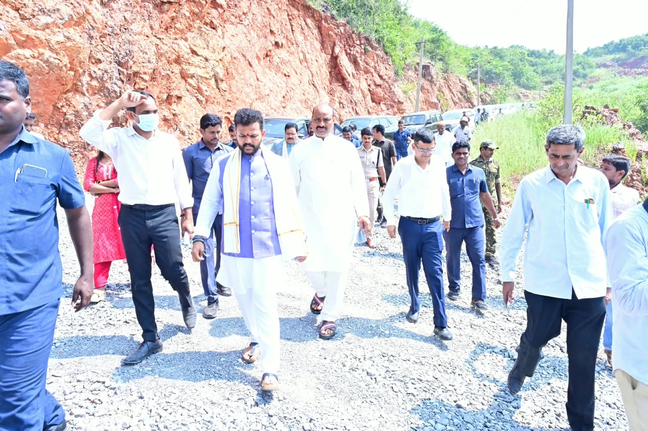 కోటబొమ్మాళి అభివృద్ధికి కేంద్ర, రాష్ట్ర మంత్రుల శ్రీకారం