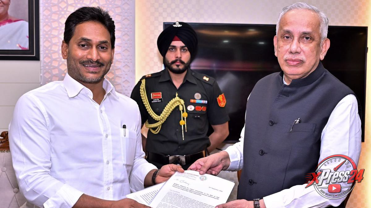 గవర్నర్‌ ను కలిసిన  వైఎస్‌ జగన్‌మోహన్‌రెడ్డి