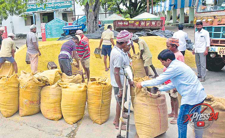 వచ్చే నెల నుంచి వానాకాలం ధాన్యం కొనుగోళ్లు