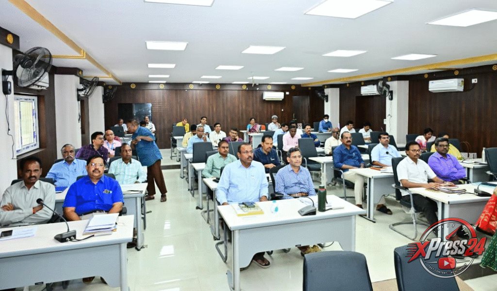 సంక్షేమ, అభివృద్ధి పథకాల అమలుపై అధికారులతో సమీక్ష