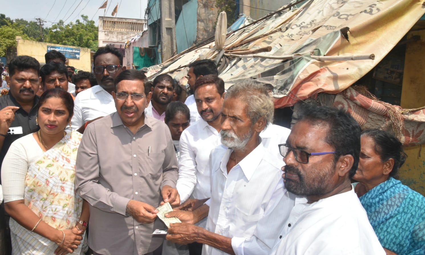 దేశంలోనే అత్యధికంగా పెన్షన్లు అందిస్తున్నాం: మంత్రి నారాయణ