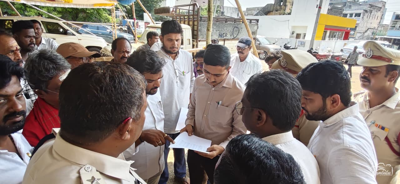 పాలకొండ కోట దుర్గమ్మ దసరా నవరాత్రి ఉత్సవాలకు పటిష్ట ఏర్పాట్లు చేయాలి