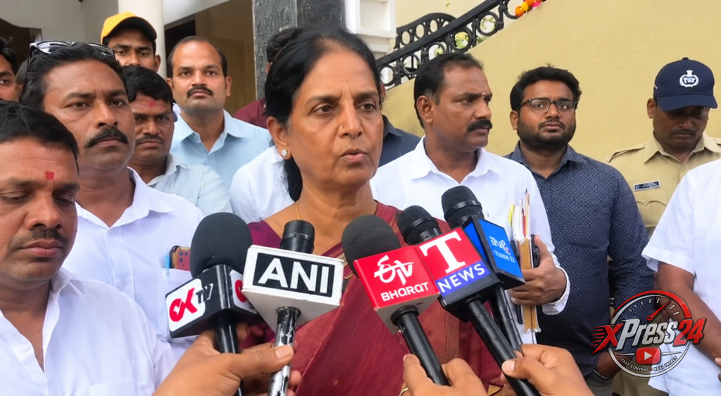 హైదరాబాద్ లో బీఆర్ఎస్ చేపట్టిన మూసీ ప్రజాభిప్రాయ సేకరణ కార్యక్రమంలో తీవ్ర ఉద్రిక్తత